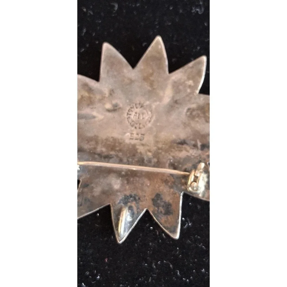 Sterling Silver Pinwheel Brooch/pendan Inlaid of Black Onyx Iridescent Abalone
